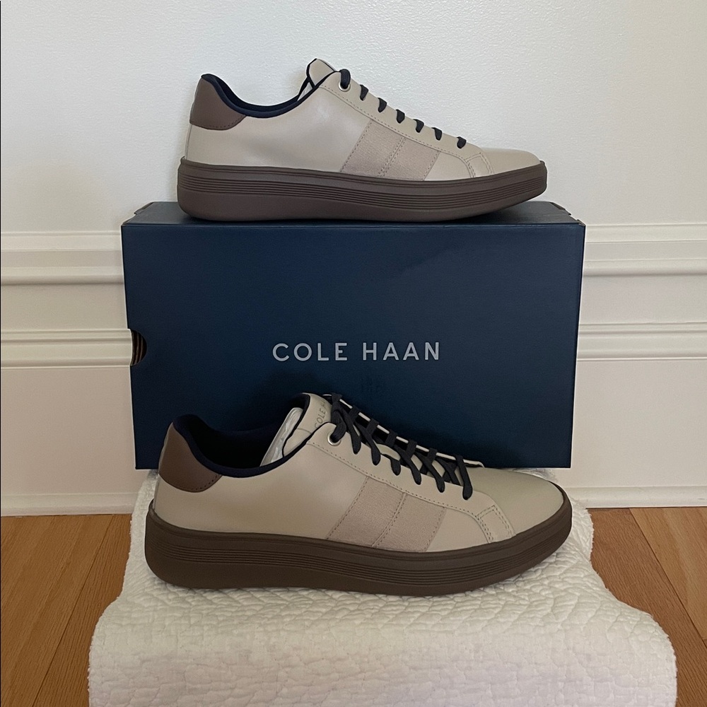 Men's Cole Haan Leather Grand Crosscourt Premier Sneakers in Silver / Gray Shoes - Picture 2 of 16